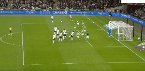 1731886372177003877.gif england ireland 75.gif