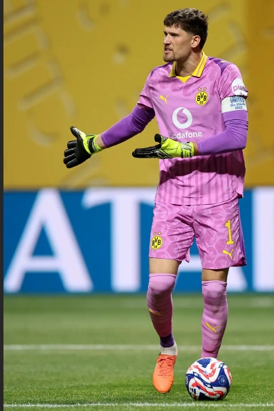 科贝尔:我们全场防守很专注,面对皇马需要拿出更高的水平